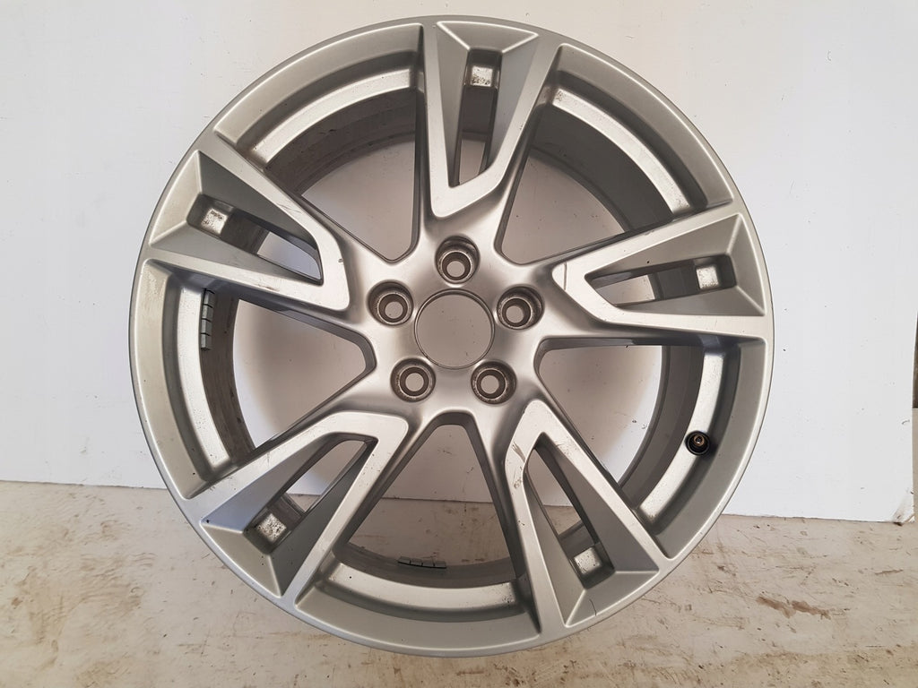 1x Alufelge 18 Zoll 8.0" 5x108 50 5ET Glanz Silber 31362866 Volvo Xc70 Xc60 Xc40