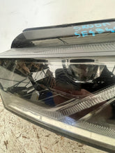Laden Sie das Bild in den Galerie-Viewer, Frontscheinwerfer Skoda Octavia IV 5E4941015A Full LED Links Headlight SCH9985475336li