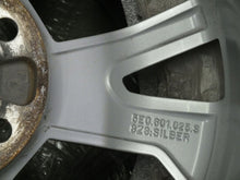 Laden Sie das Bild in den Galerie-Viewer, 1x Alufelge 17 Zoll 7.0&quot; 5x112 45ET Glanz Silber 5E0601025 Skoda Rim Wheel