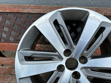 Laden Sie das Bild in den Galerie-Viewer, 1x Alufelge 18 Zoll 7.5" 4x108 29ET Glanz Graphit 9802462477 Citroën C4 Mg 3008 FEL7016503663mi