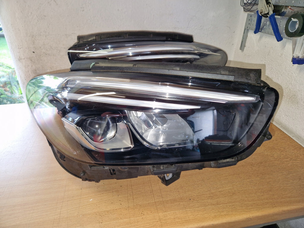 Frontscheinwerfer Mercedes-Benz W247 A2479065703 LED Rechts oder Links