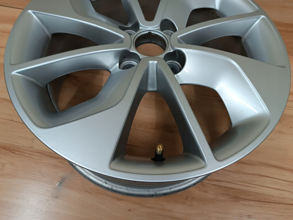 1x Alufelge 16 Zoll 6.5" 4x108 44ET 403009007 Renault Rim Wheel