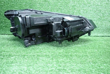Laden Sie das Bild in den Galerie-Viewer, Frontscheinwerfer VW Touran 5TB941081A Links Scheinwerfer Headlight SCH9180052527va