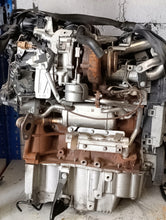 Load image into Gallery viewer, Motor Dacia Mercedes-Benz Nissan I K9K657 1.5 DCI 110PS 80TKm Diesel Unkomplett