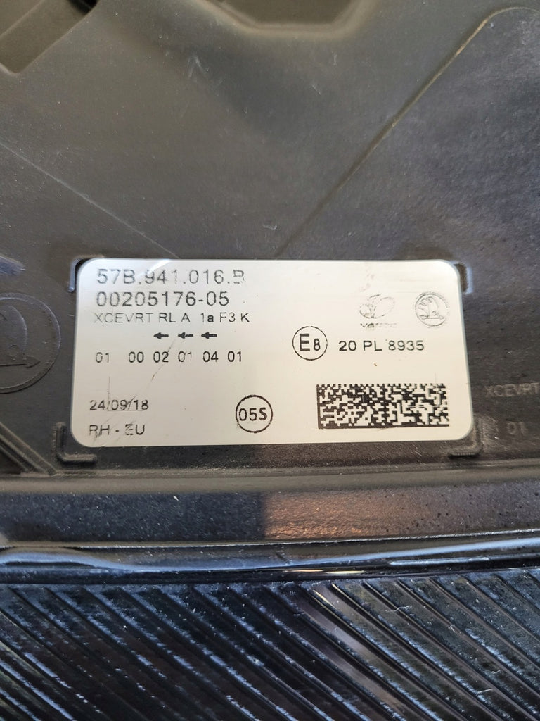 Frontscheinwerfer Skoda Karoq 57B941016 LED Rechts Scheinwerfer Headlight SCH2642773470ob