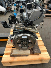 Laden Sie das Bild in den Galerie-Viewer, Motor Volvo Xc60 II B4204T52 2.0 253PS 186kW 64TKm 2023 Hybrid Engine Unkomplett MOT9331403784gt