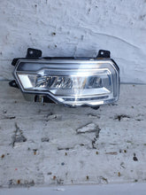 Laden Sie das Bild in den Galerie-Viewer, Frontscheinwerfer Daf 2188980 Links Scheinwerfer Headlight SCH3808122717vo