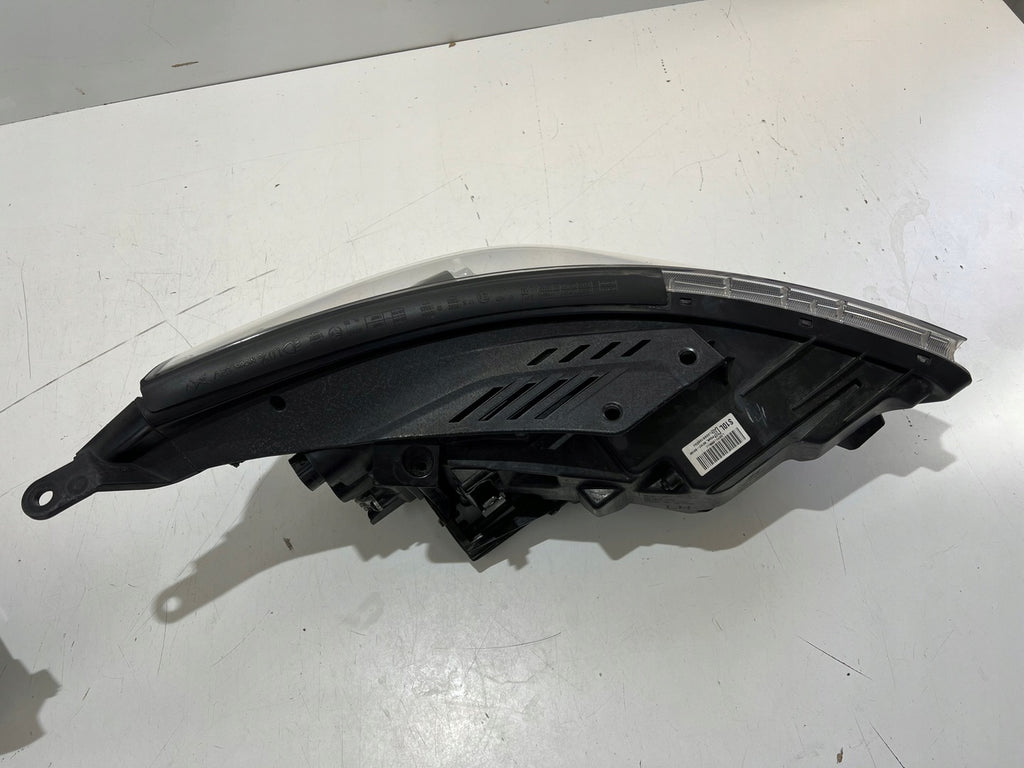 Frontscheinwerfer Hyundai I30 III 92102-S0100 Full LED Ein Satz Headlight SCH9983936223if
