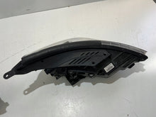 Laden Sie das Bild in den Galerie-Viewer, Frontscheinwerfer Hyundai I30 III 92102-S0100 Full LED Ein Satz Headlight SCH9983936223if