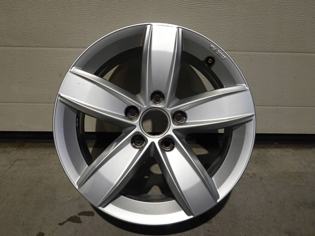 1x Alufelge 16 Zoll 6.5" 5x112 44ET Glanz Silber 5C0071496 VW Beetle Rim Wheel FEL6794499765ke