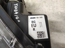 Load image into Gallery viewer, Frontscheinwerfer Toyota Yaris Cross Rechts Scheinwerfer Headlight SCH7421623725gq