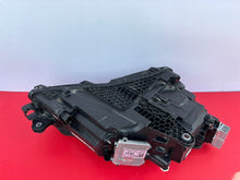 Laden Sie das Bild in den Galerie-Viewer, Frontscheinwerfer Skoda Superb III 3V1941015E Links Scheinwerfer Headlight