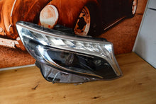 Laden Sie das Bild in den Galerie-Viewer, Frontscheinwerfer Mercedes-Benz Vito W447 A4479061501 Rechts Headlight SCH7698448250cm