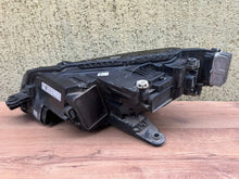 Laden Sie das Bild in den Galerie-Viewer, Frontscheinwerfer Skoda Superb III 3V1941016C LED Rechts Scheinwerfer Headlight