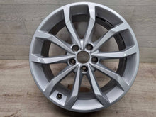 Load image into Gallery viewer, 1x Alufelge 18 Zoll 8.0&quot; 5x112 40ET 8W0601025H Audi A4 Rim Wheel