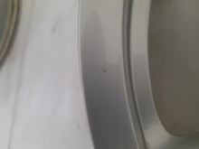 Laden Sie das Bild in den Galerie-Viewer, 1x Alufelge 17 Zoll 8.0" 5x130 40ET Glanz Silber 98736212600 Porsche Rim Wheel FEL9259053455cq