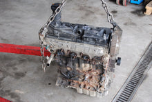 Load image into Gallery viewer, Motor VW Transporter CAA 2.0 TDI 102PS 184TKm 2010 Diesel Engine Unkomplett