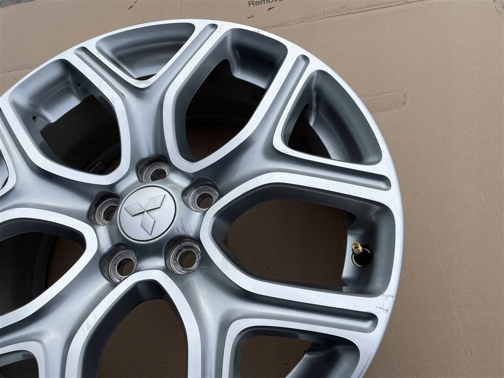 1x Alufelge 18 Zoll 7.0" 5x114.3 38ET Mitsubishi Outlander Iii Rim Wheel