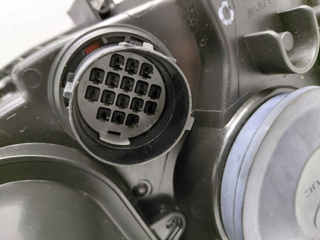Frontscheinwerfer Land Rover Freelander DH5213W030GB Xenon Links Headlight SCH2675914844ka