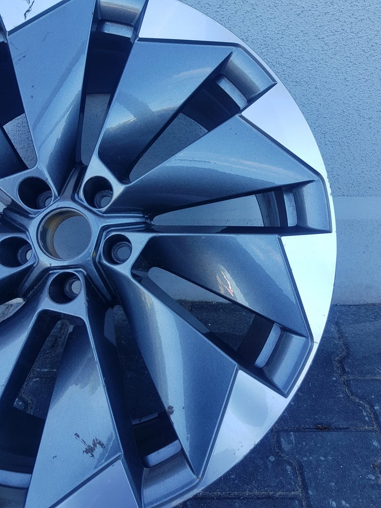 1x Alufelge 21 Zoll 8.5" 5x112 40ET Glanz Graphit 5LA601025BL Mg Enyaq Rim Wheel FEL3873053648nu