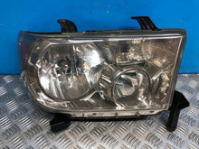 Load image into Gallery viewer, Frontscheinwerfer Toyota Tundra Rechts Scheinwerfer Headlight SCH5213806448qr