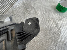 Laden Sie das Bild in den Galerie-Viewer, Frontscheinwerfer Opel Vivaro A 9808567780 Links Scheinwerfer Headlight