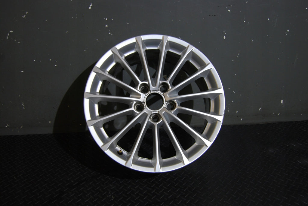 1x Alufelge 17 Zoll 7.5" 5x112 8V0601025BN Audi A3 Rim Wheel