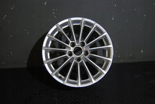 Laden Sie das Bild in den Galerie-Viewer, 1x Alufelge 17 Zoll 7.5&quot; 5x112 8V0601025BN Audi A3 Rim Wheel