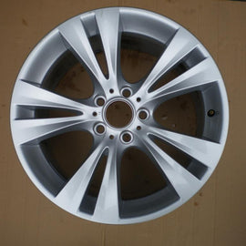 1x Alufelge 19 Zoll 9.5