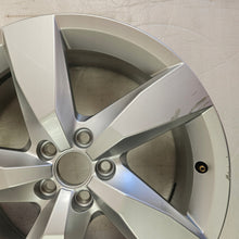 Load image into Gallery viewer, 1x Alufelge 17 Zoll 6.5" 5x112 39ET 2GM601025A VW T-Cross Rim Wheel FEL8174270784ji