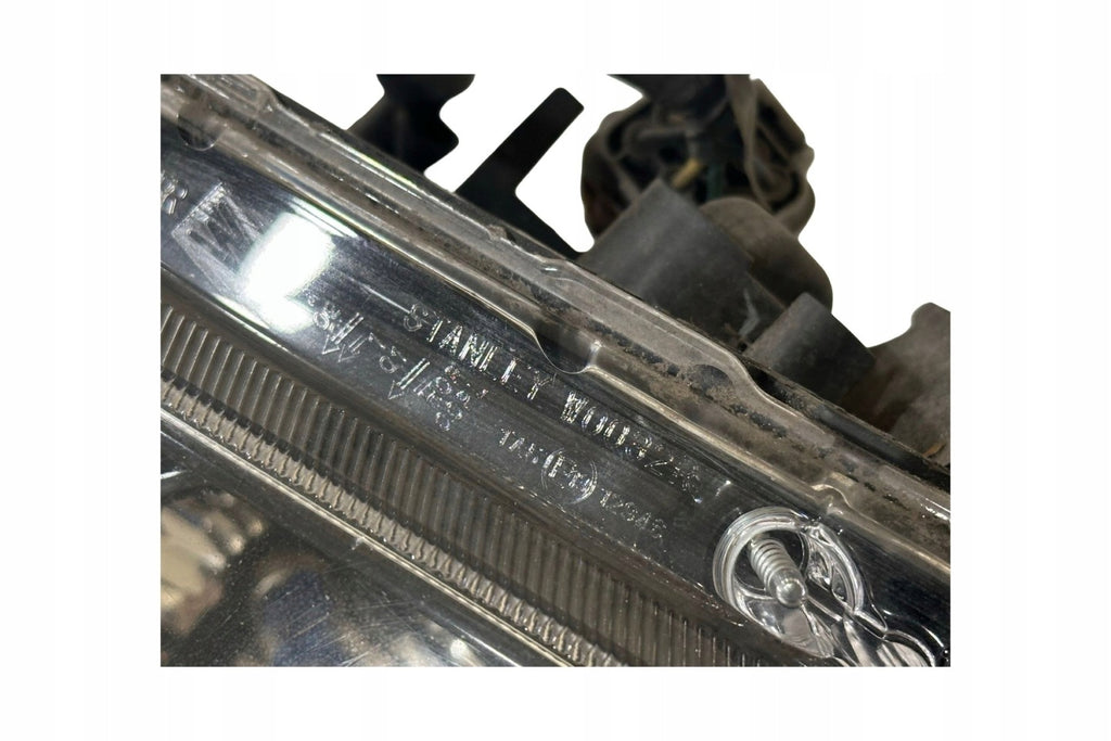 Frontscheinwerfer Mitsubishi I W0032R E1312946 Rechts Scheinwerfer Headlight SCH6414693430vh