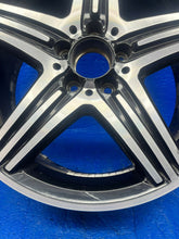 Laden Sie das Bild in den Galerie-Viewer, 1x Alufelge 18 Zoll 8.0&quot; 5x112 48ET A1764010402 Mercedes-Benz Amg Rim Wheel