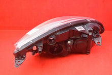 Laden Sie das Bild in den Galerie-Viewer, Frontscheinwerfer Renault Megane III Scenic 260601946R Links Headlight SCH4523812663vu