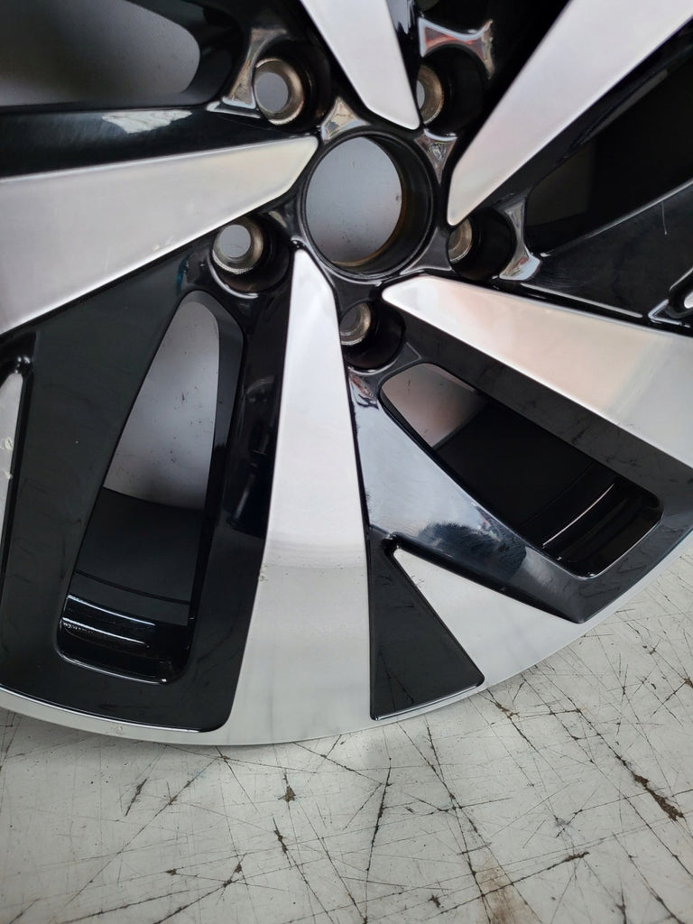 1x Alufelge 20 Zoll 8.0" 5x112 45ET Glanz Schwarz 11A601025A VW Id.4 Rim Wheel FEL3692910123cq