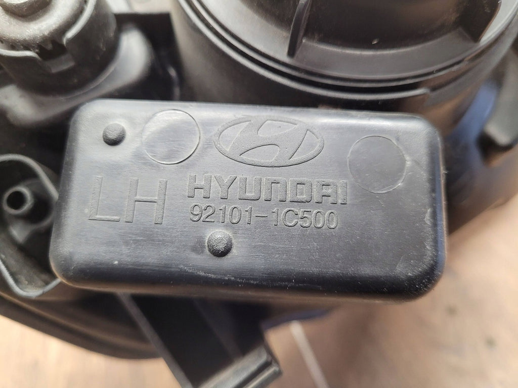 Frontscheinwerfer Hyundai Getz 921011C500 Links Scheinwerfer Headlight