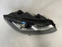 Load image into Gallery viewer, Frontscheinwerfer VW Touran LED Rechts Scheinwerfer Headlight