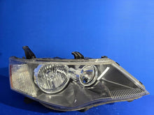 Laden Sie das Bild in den Galerie-Viewer, Frontscheinwerfer Mitsubishi Outlander P5589R Xenon Rechts Headlight