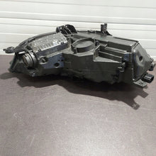 Load image into Gallery viewer, Frontscheinwerfer Audi A4 B9 8W0941035E LED Ein Stück (Rechts oder Links) SCH2310444755ad