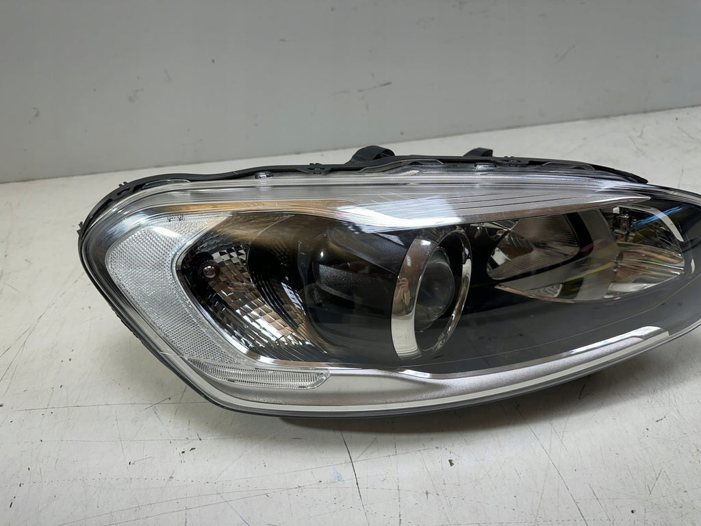 Frontscheinwerfer Volvo V60 I V60TH Xenon Rechts Scheinwerfer Headlight SCH3779613318aa