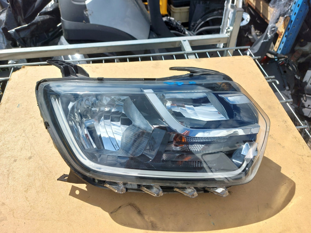 Frontscheinwerfer Dacia Duster 260103537R Rechts Scheinwerfer Headlight