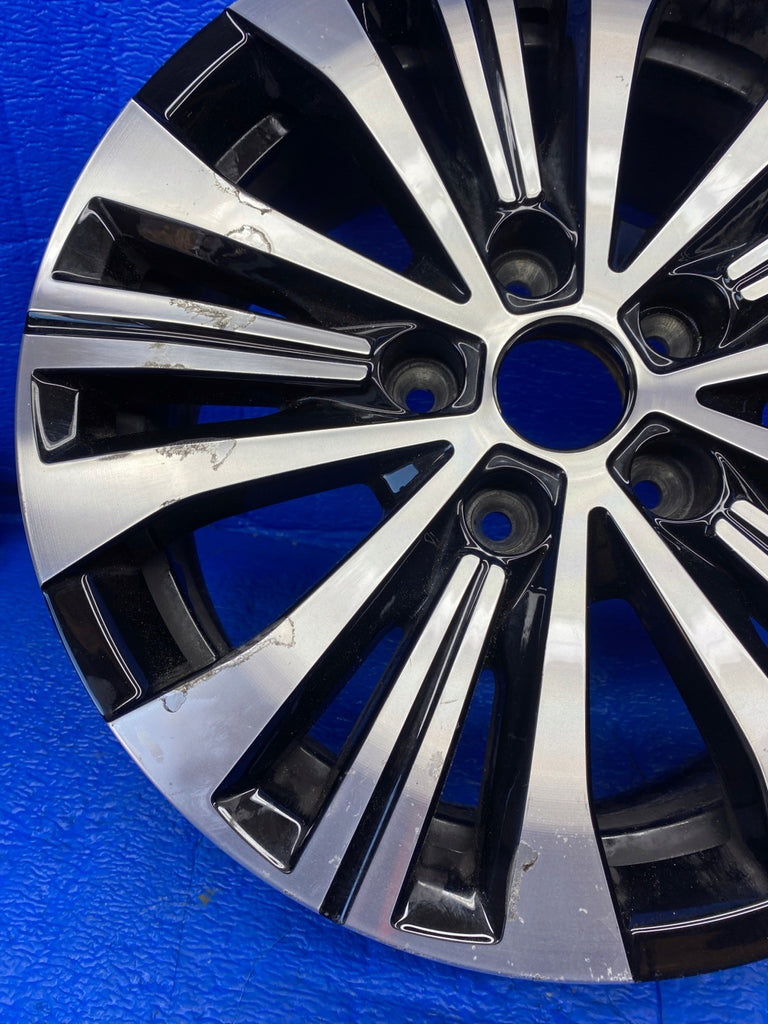 1x Alufelge 16 Zoll 6.5" 5x114.3 44ET Glanz Schwarz 403007870R Renault Zoe FEL5983370497xn