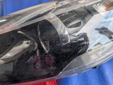 Laden Sie das Bild in den Galerie-Viewer, Frontscheinwerfer Volvo V40 31420007 Links Scheinwerfer Headlight SCH1433028099mt