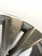 Laden Sie das Bild in den Galerie-Viewer, 1x Alufelge 18 Zoll 8.0" 5x108 42ET Glanz Silber 32243390 Volvo S60 V60 S90 V90 FEL4694625640ez