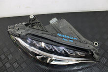 Laden Sie das Bild in den Galerie-Viewer, Frontscheinwerfer Mercedes-Benz W205 A2059062604 Full LED Rechts Headlight SCH5365769300fh