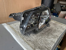 Laden Sie das Bild in den Galerie-Viewer, Frontscheinwerfer Peugeot Partner Rifter 9816826980 Links Scheinwerfer Headlight