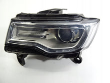 Laden Sie das Bild in den Galerie-Viewer, Frontscheinwerfer Jeep Grand Cherokee Wk2 900042672 Links Scheinwerfer Headlight SCH7462231115so