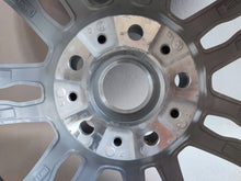 Load image into Gallery viewer, 1x Alufelge 20 Zoll 10.0" 5x120 40ET Glanz 7842183 BMW X5 E70 Rim Wheel FEL9105176190sv