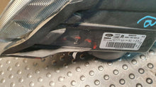 Load image into Gallery viewer, Frontscheinwerfer Ford C-Max AM5113W029AF Rechts Scheinwerfer Headlight SCH3718822379pp