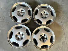 Load image into Gallery viewer, 4x Alufelge 16 Zoll 7.5" 5x112 41ET A2104010402 Mercedes-Benz W124 W203 W210 FEL4136213333xt