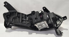 Laden Sie das Bild in den Galerie-Viewer, Frontscheinwerfer Renault Megane I E-Tech 260605490R LED Links Headlight SCH6045701487id